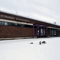 Avaa kuva isommaksi Ristinummen seurakuntakeskus